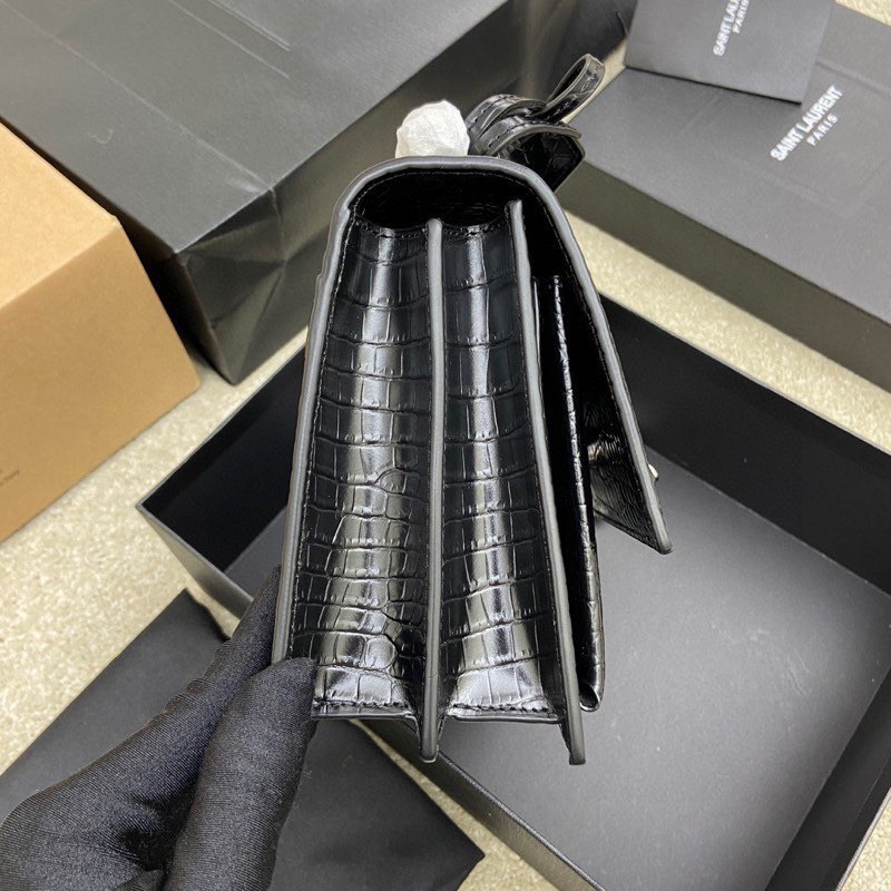 Handbags SAINT LAURENT 442906 size 22x8x16 cm - vstockx