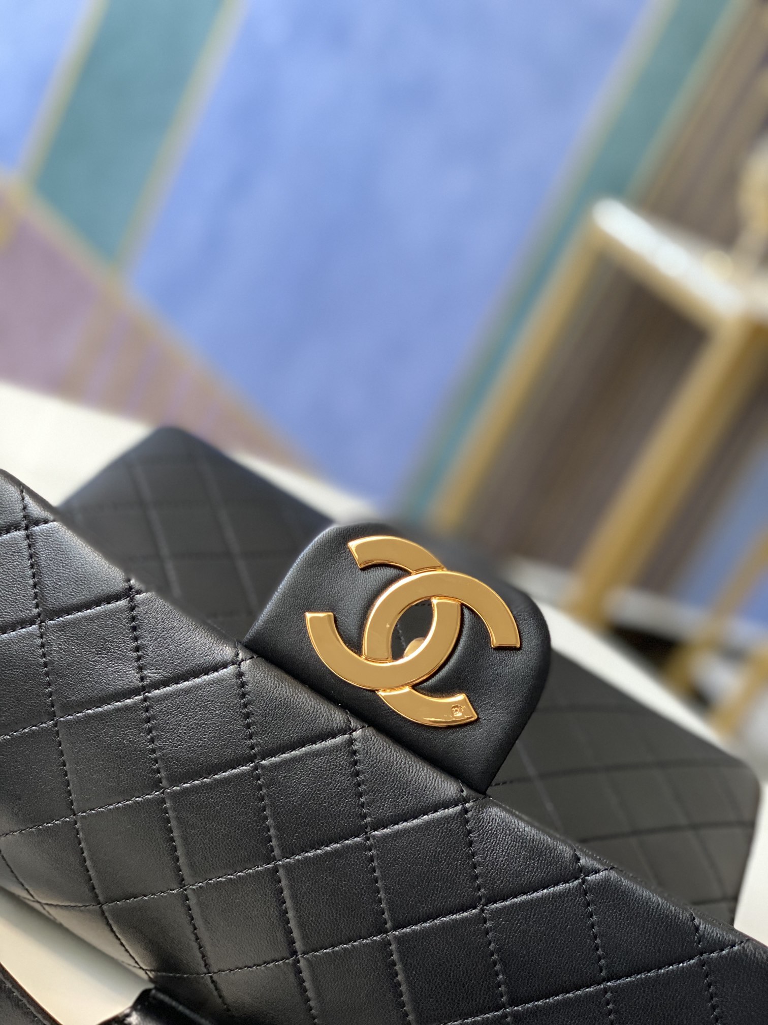 Handbag Chanel A88 size 30.21.8 cm - vstockx