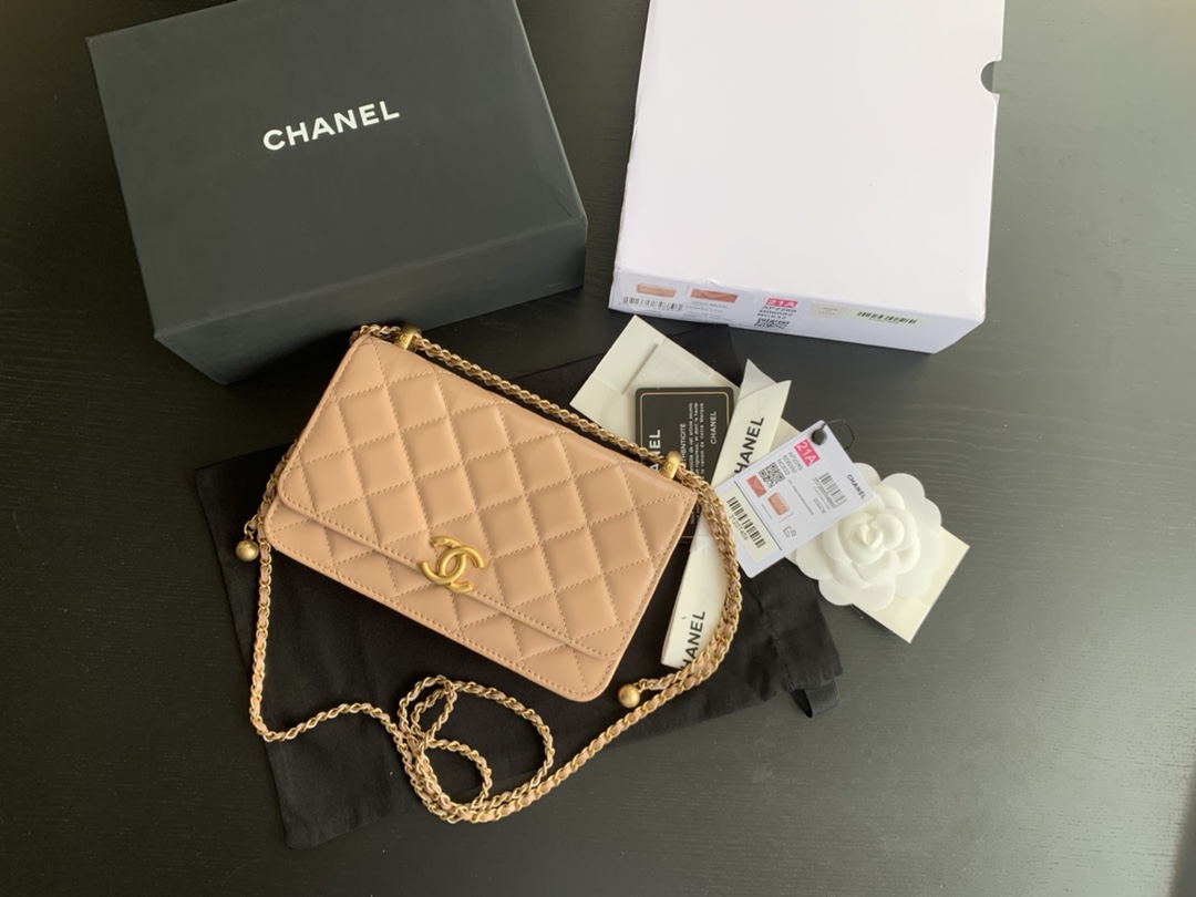 Handbag Chanel 2289 size 19 cm - vstockx