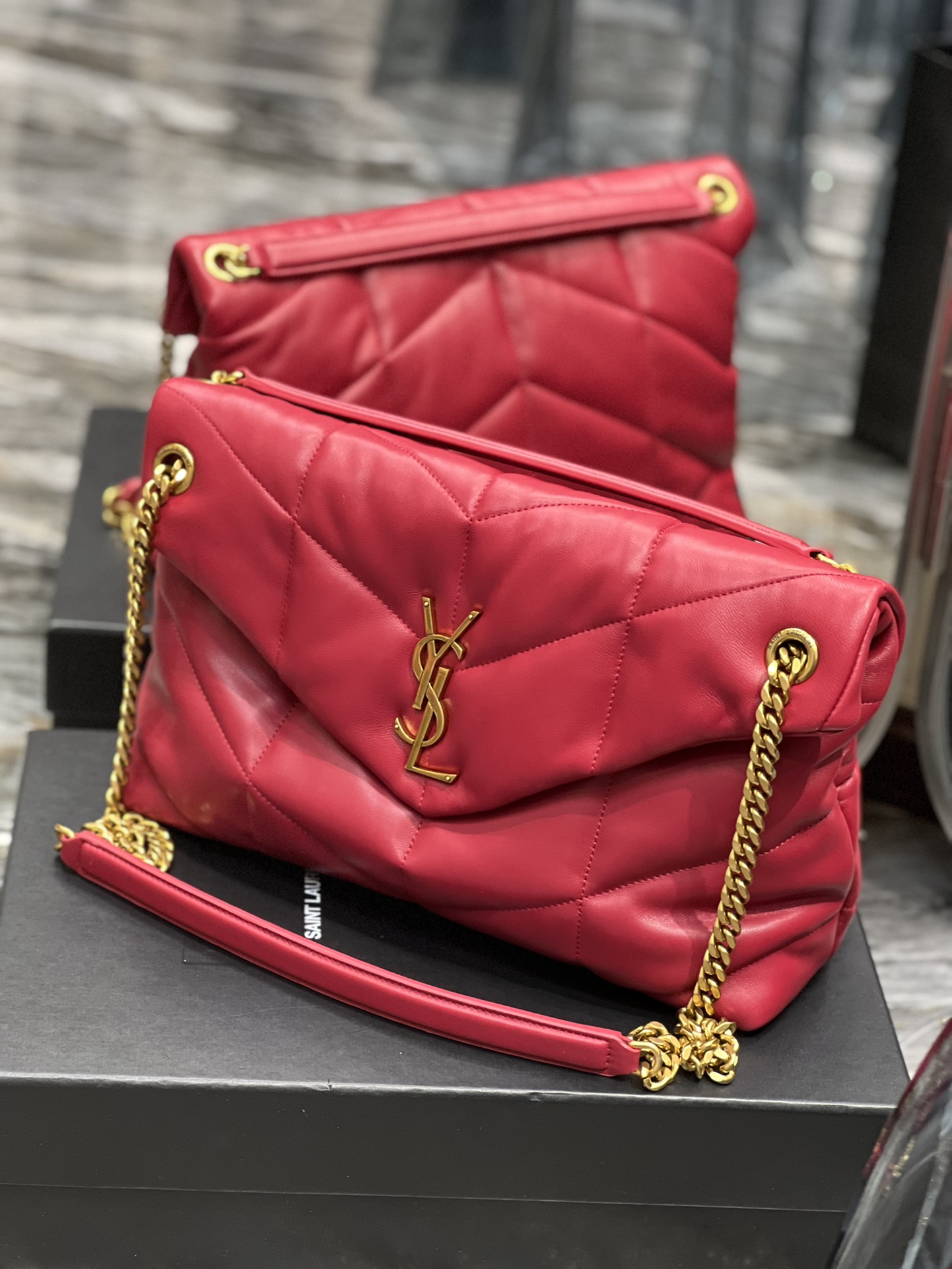 Handbags SAINT LAURENT 577475 size 35x23x13.5 cm - vstockx