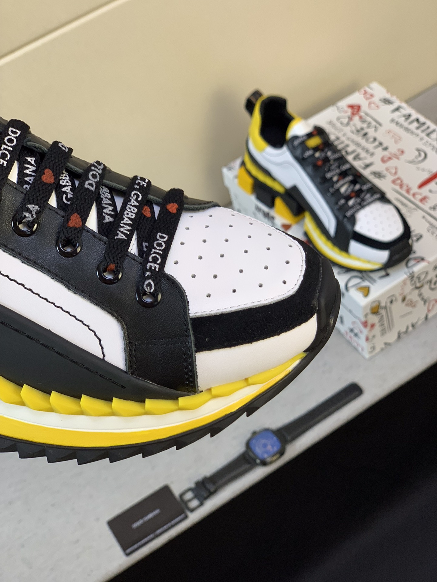 Dolce & Gabbana Low Tops Sneakers 30 - vstockx