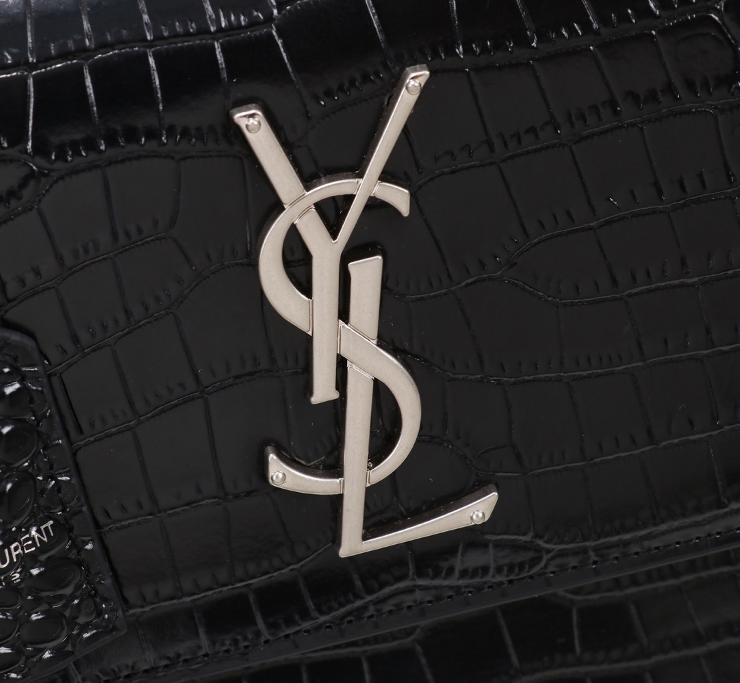 Handbags SAINT LAURENT 634723 size 25x18x5 cm - vstockx