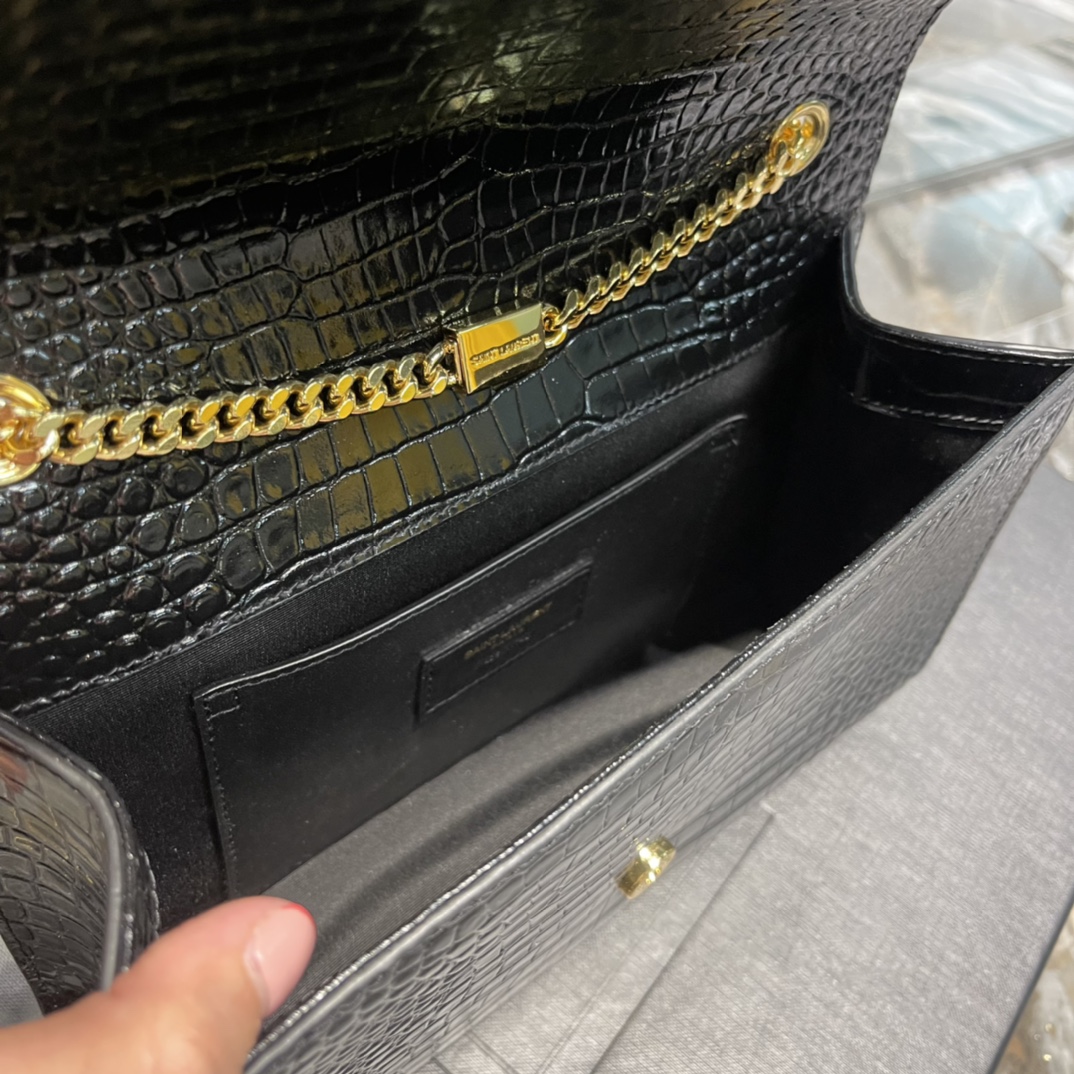 Handbags SAINT LAURENT 354119 size 24x14.5x5 cm - vstockx