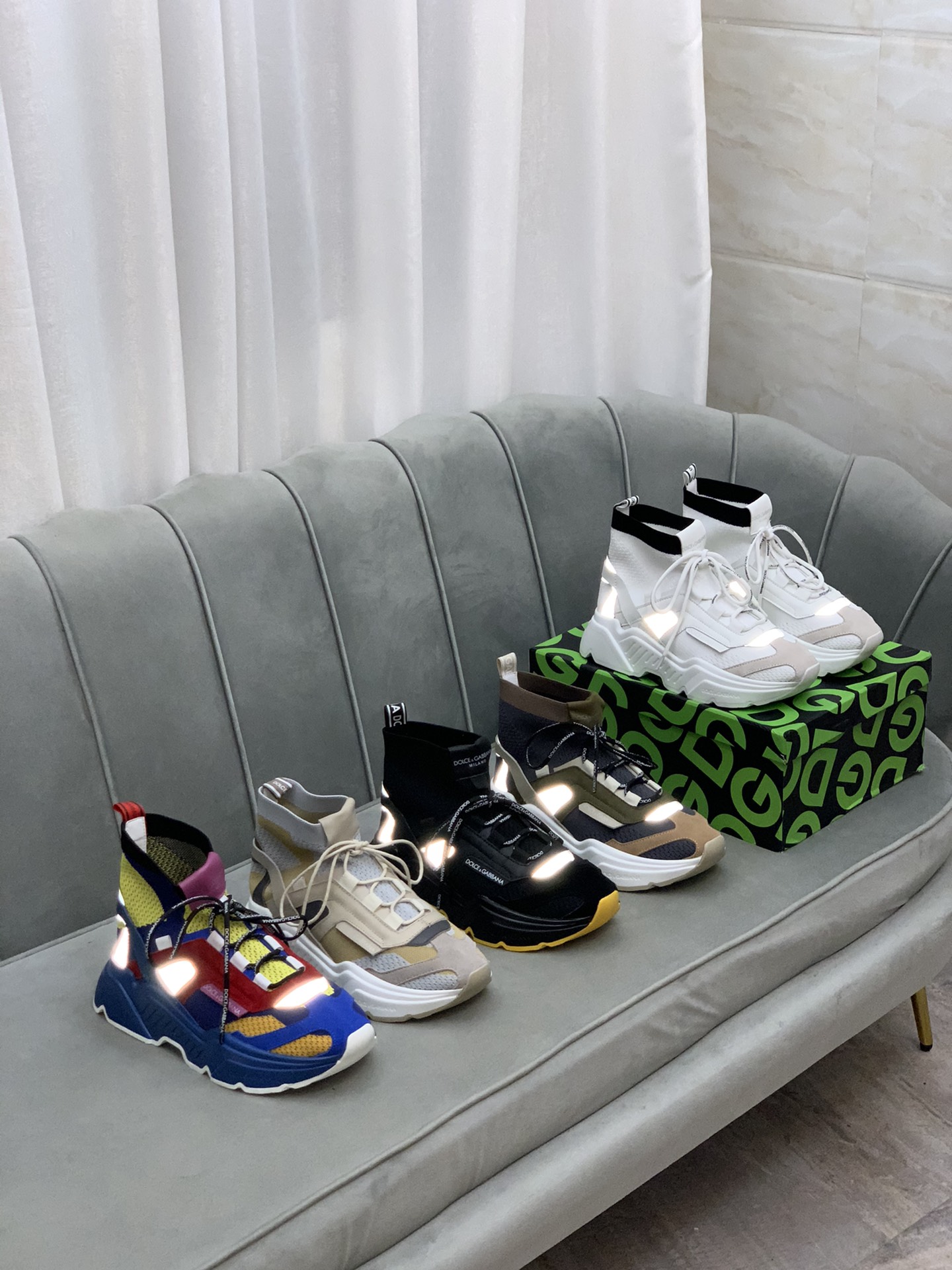 Dolce & Gabbana High-Tops chunky sneakers 2 - vstockx