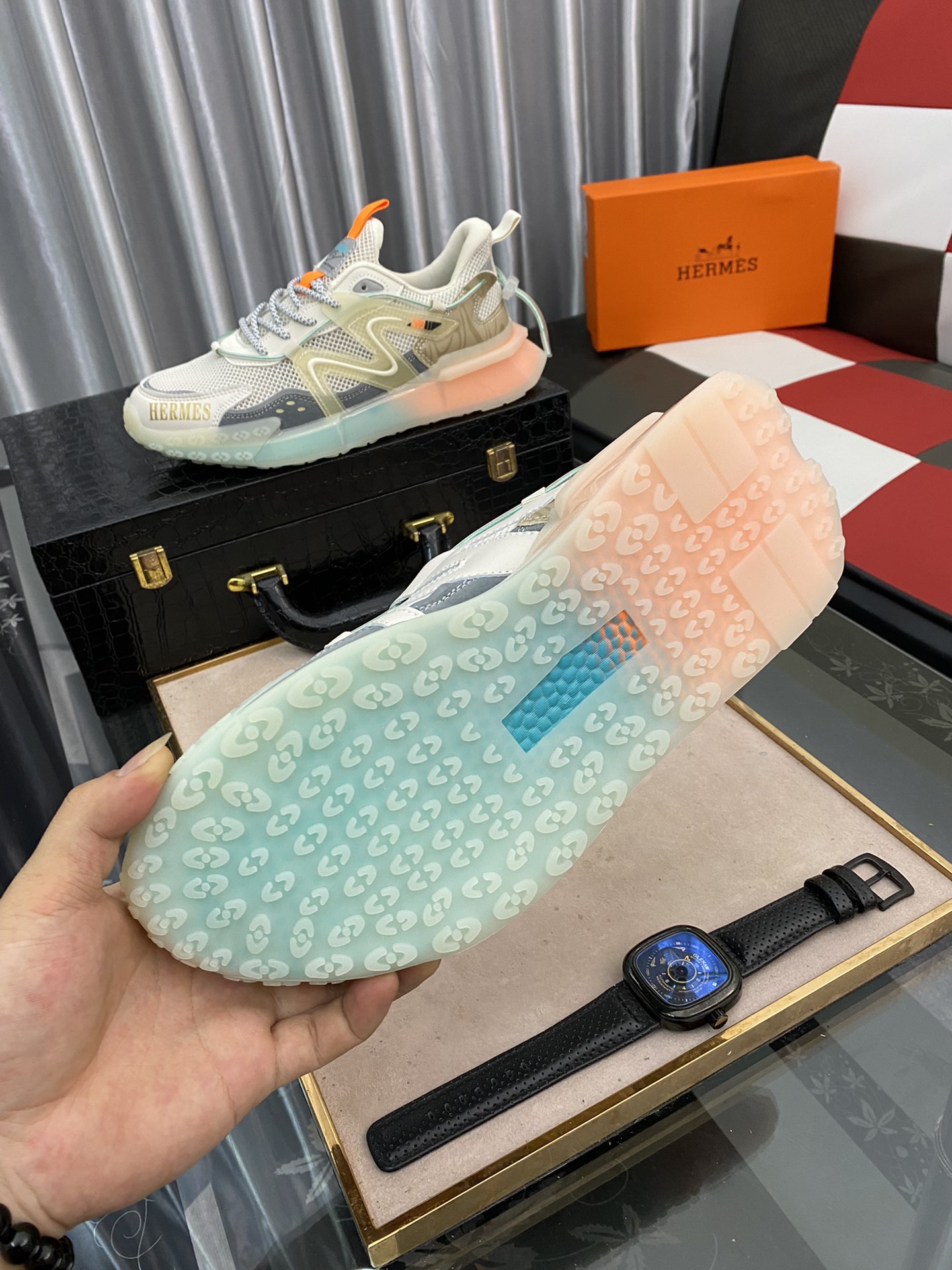 Hermes Low Top sneaker 29 - vstockx