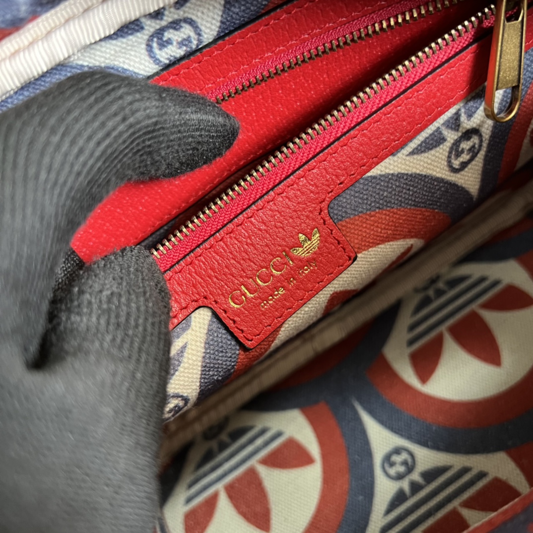 Handbag Gucci 702427 size 255*16*9.5 cm - vstockx