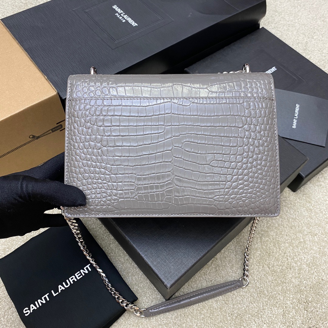 Handbags SAINT LAURENT 442906 size 22x8x16 cm - vstockx