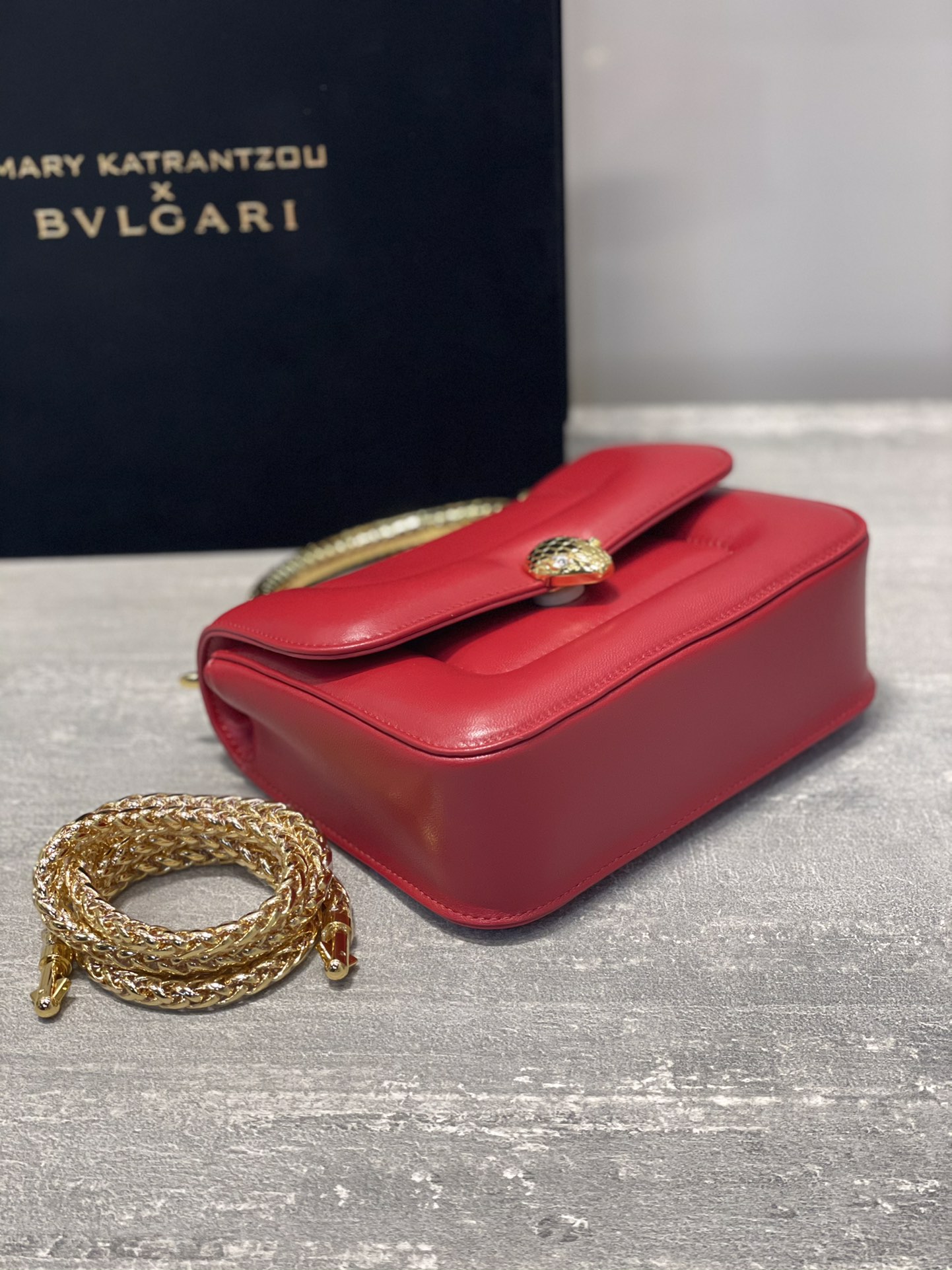 Handbags Bvlgari 291071 size:19.2*15*6 cm - vstockx