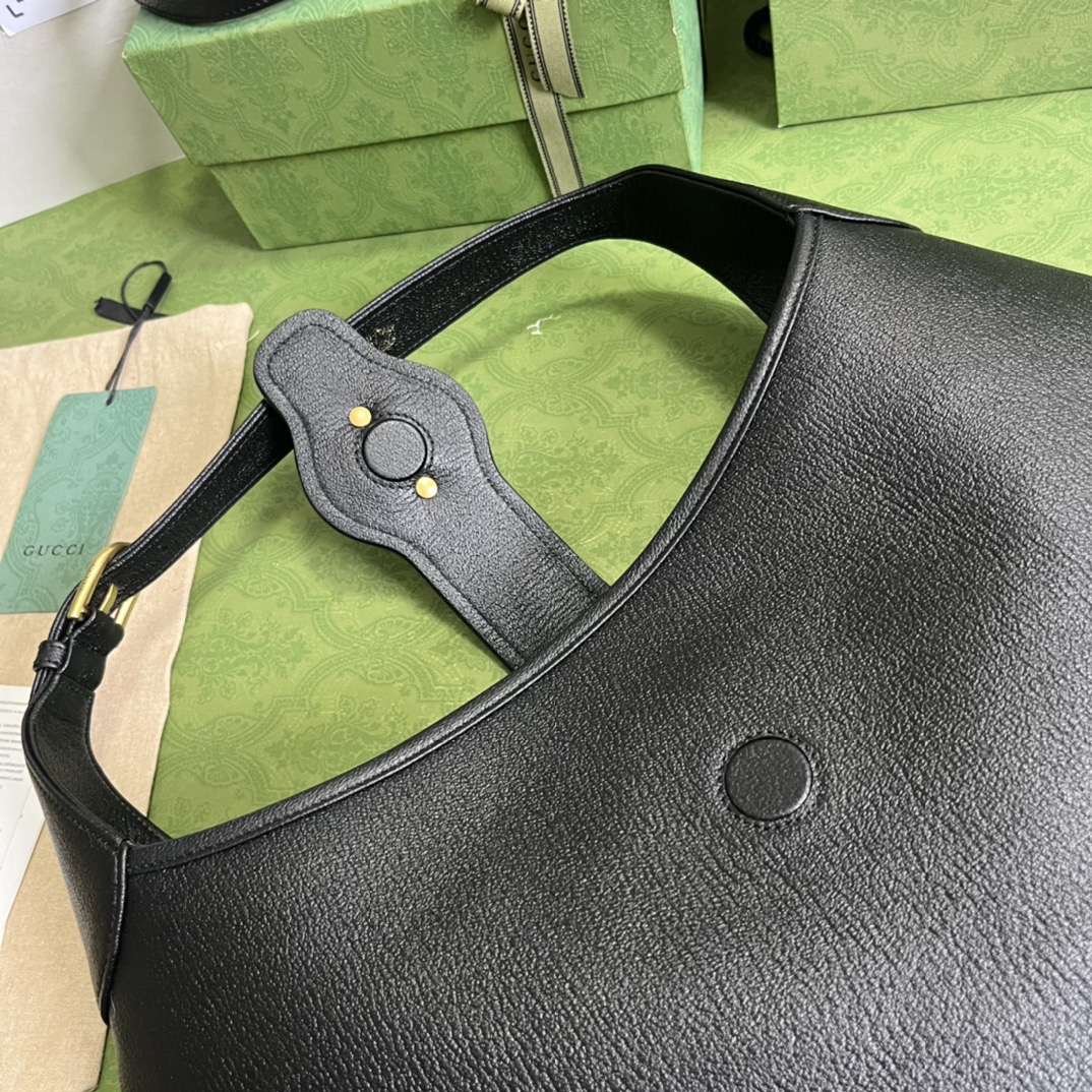 Handbag Gucci 726322 size 47*43*3 cm - vstockx
