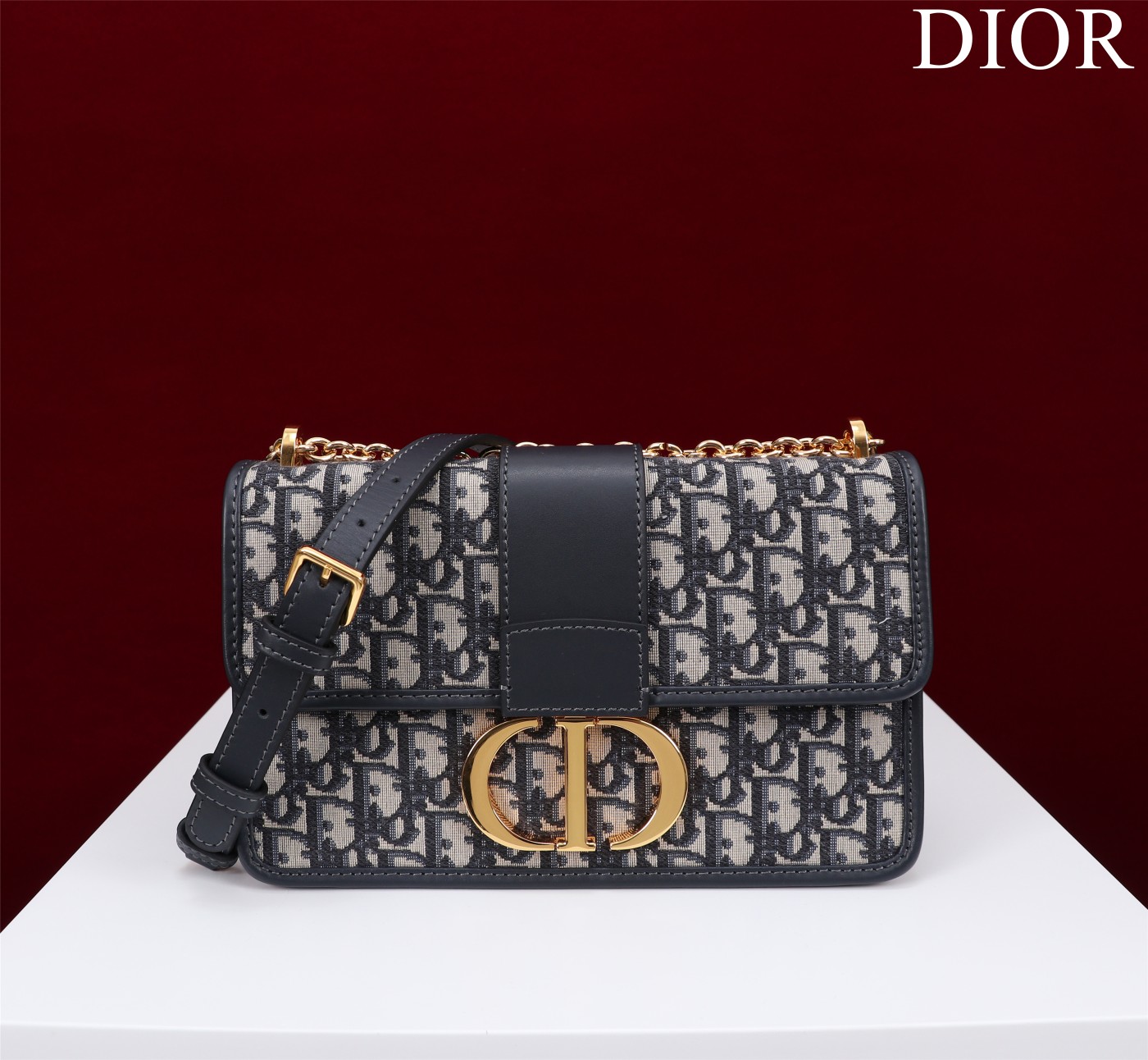 Handbag Dior size 25x15x8 cm - vstockx