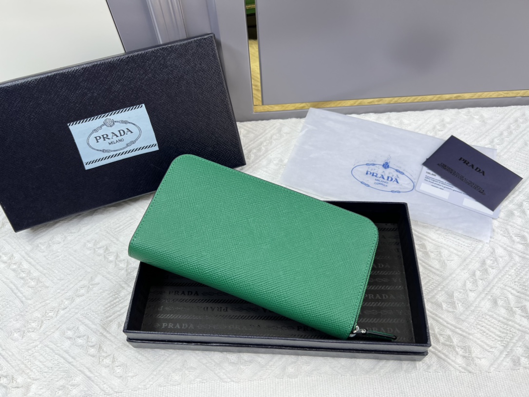 handbags prada 2ML317 20*10.3 - vstockx