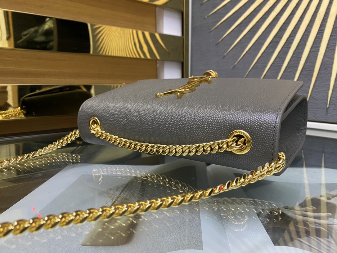 Handbags SAINT LAURENT 474366 size 20x12.5x5 cm - vstockx