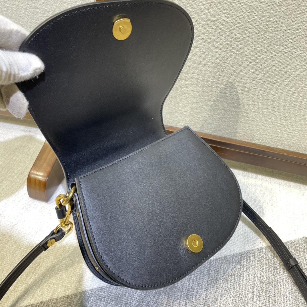 Handbags Chloe Nile 6011 size:18.5*6.5*15 cm - vstockx