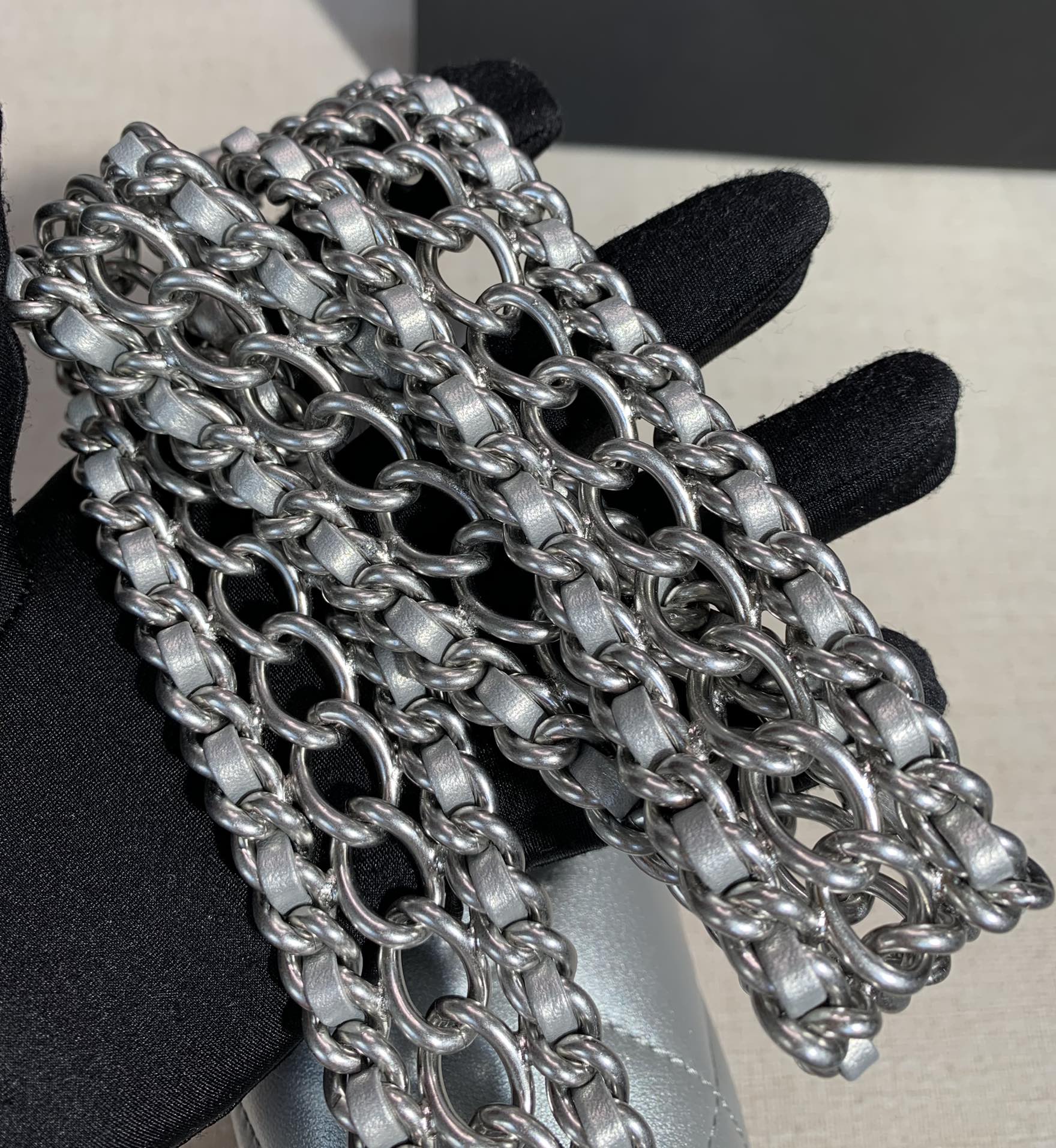 Handbag Chanel size 18 cm - vstockx