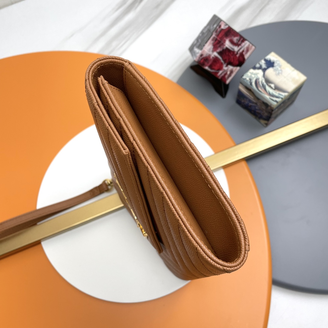 Handbags SAINT LAURENT 617662 size 21x16x3 cm - vstockx