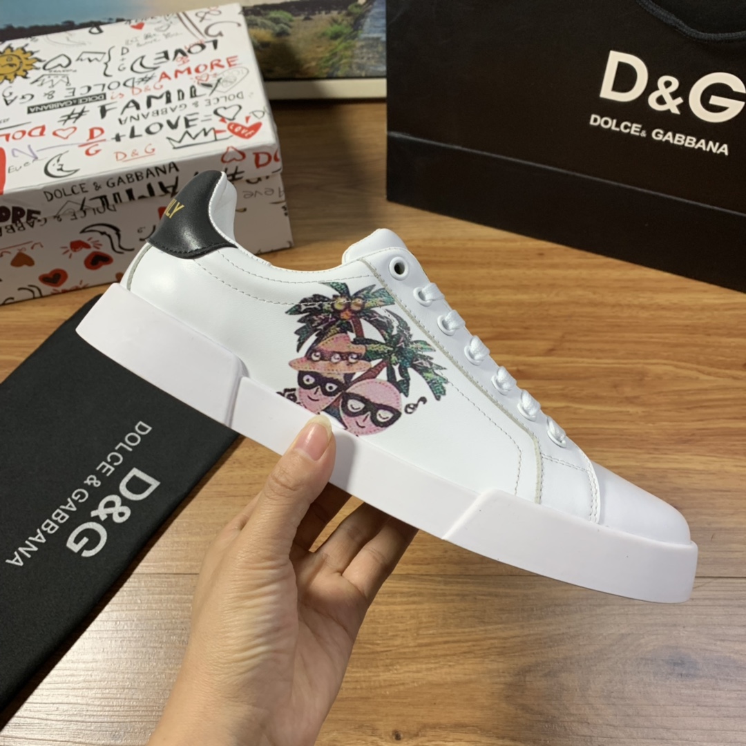 Dolce & Gabbana Low Tops Sneakers 130 - vstockx