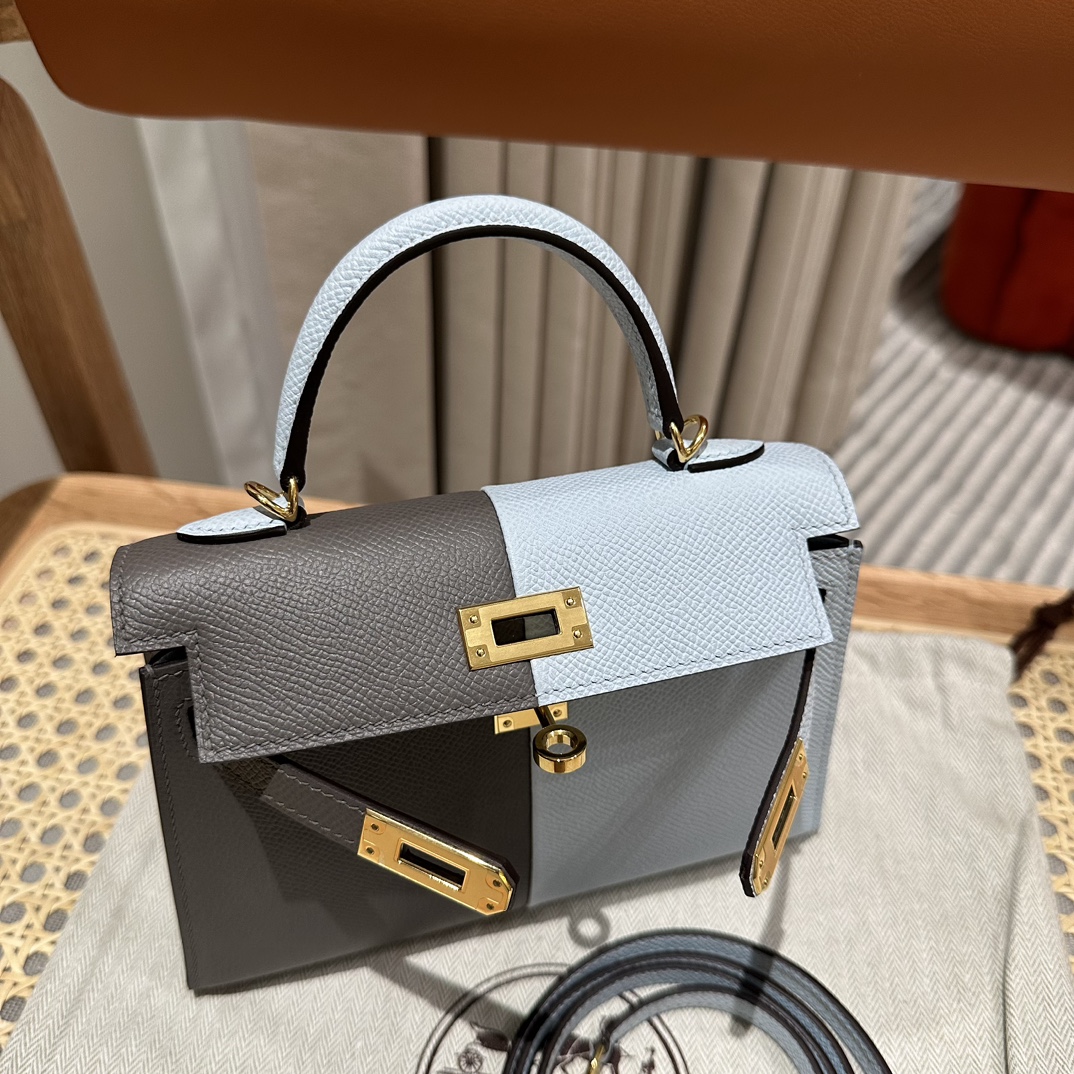 Handbags Hermes mini Kelly size:19cm - vstockx