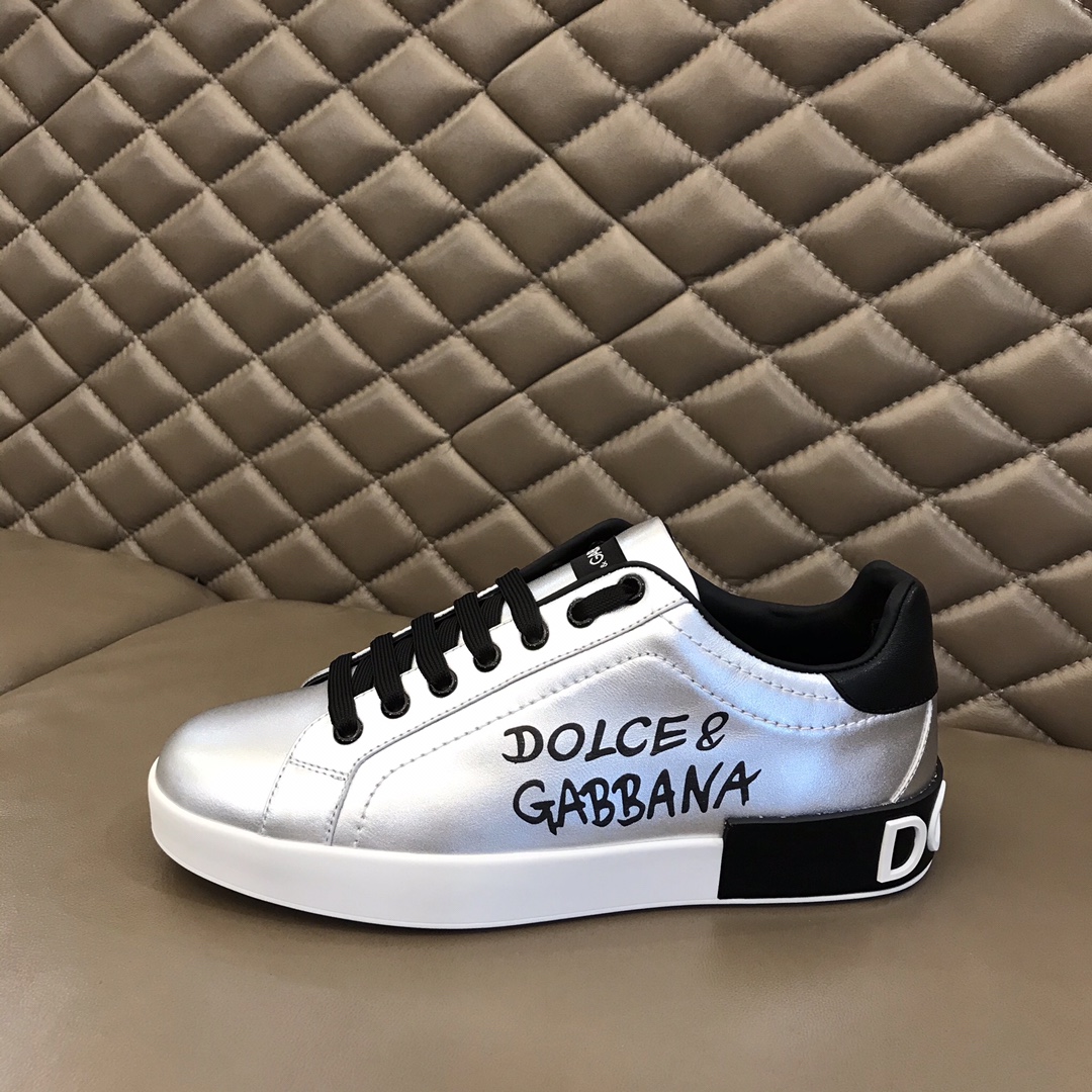 Dolce & Gabbana Low Tops Sneakers 52 - vstockx