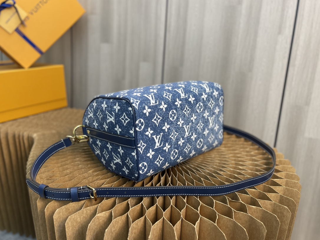 Handbag Louis Vuitton M59609 size 25.0 x 19.0 x 15.0 cm - vstockx