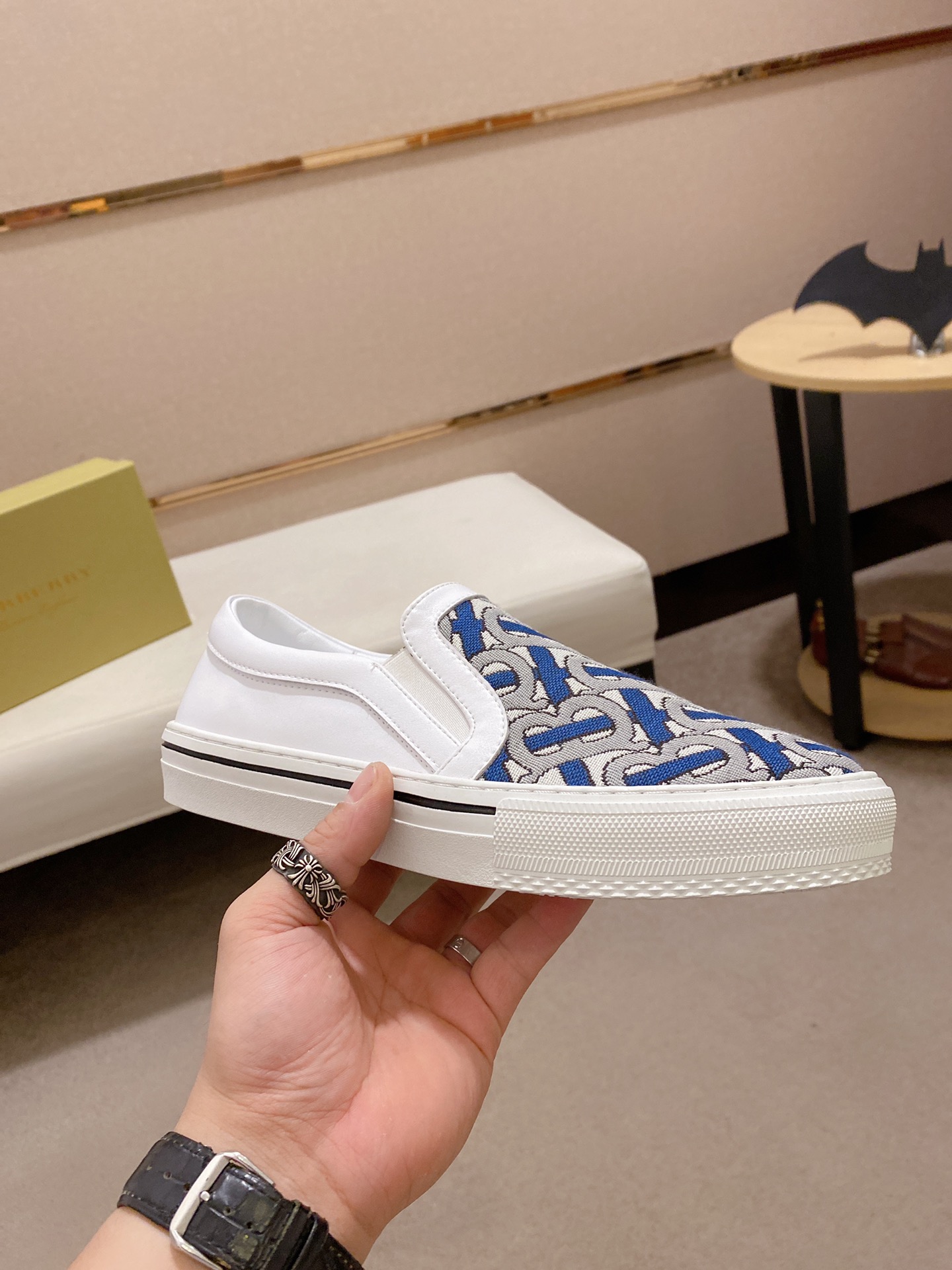 Burberry Perforated Check Sneaker 22 - vstockx