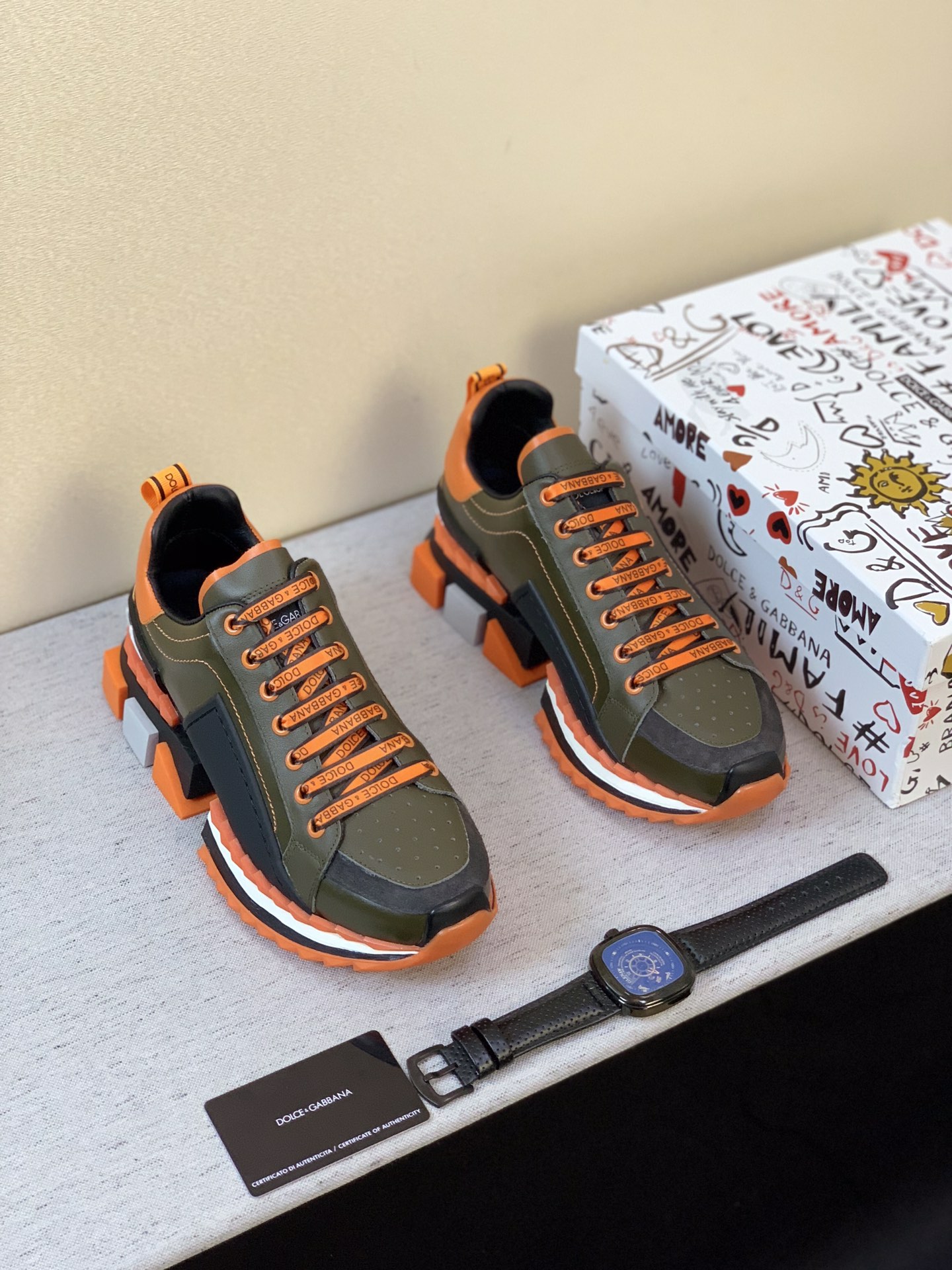 Dolce & Gabbana Low Tops Sneakers 35 - vstockx