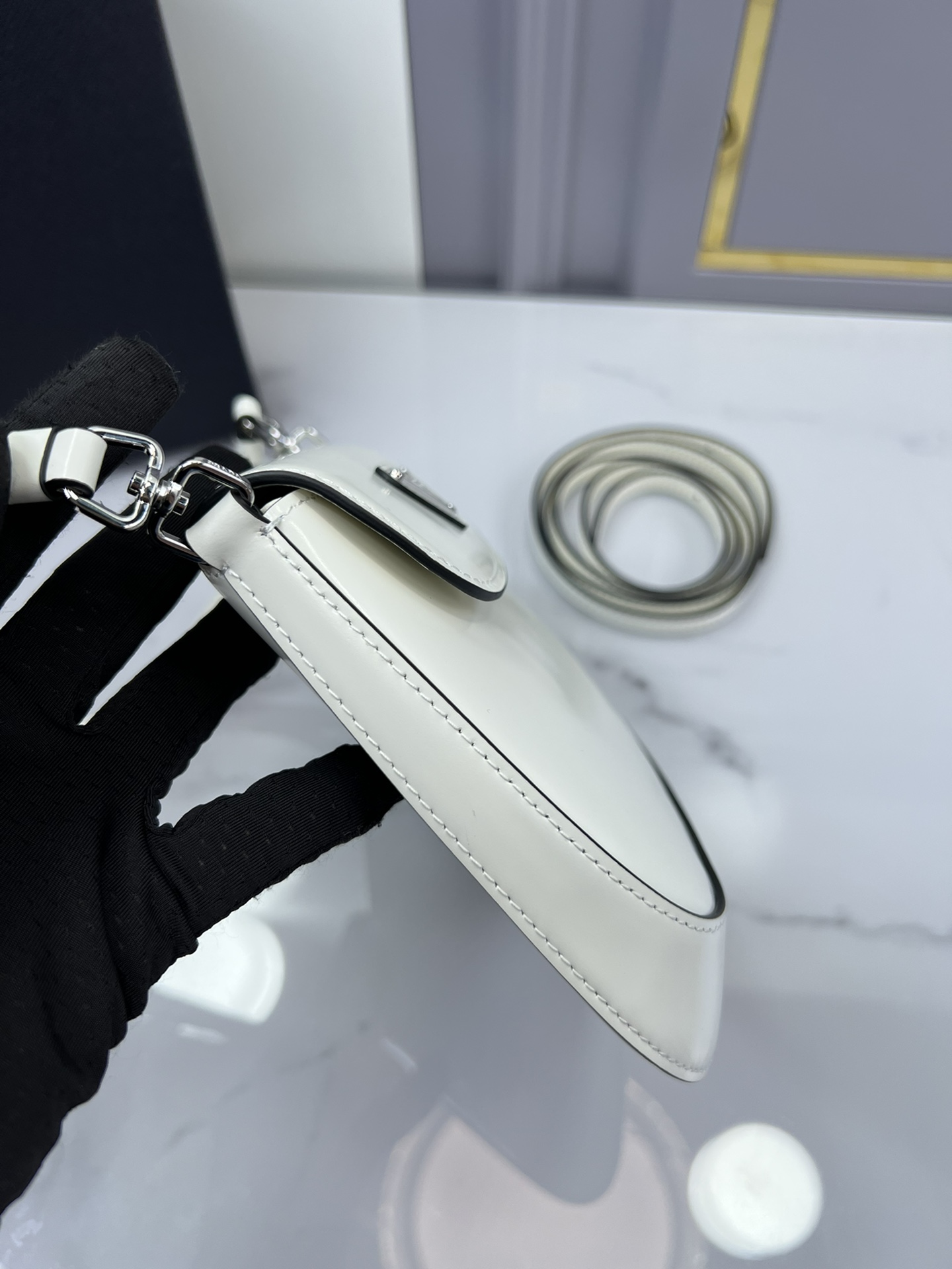 handbags prada 1BH188 17*14.5*7 - vstockx