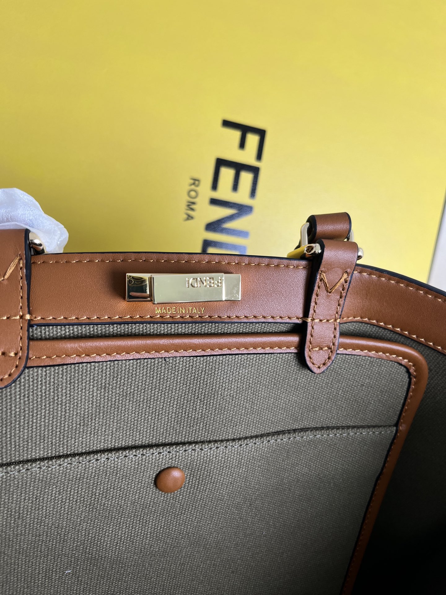 handbags FENDI 1819 size:40*12*29cm - vstockx