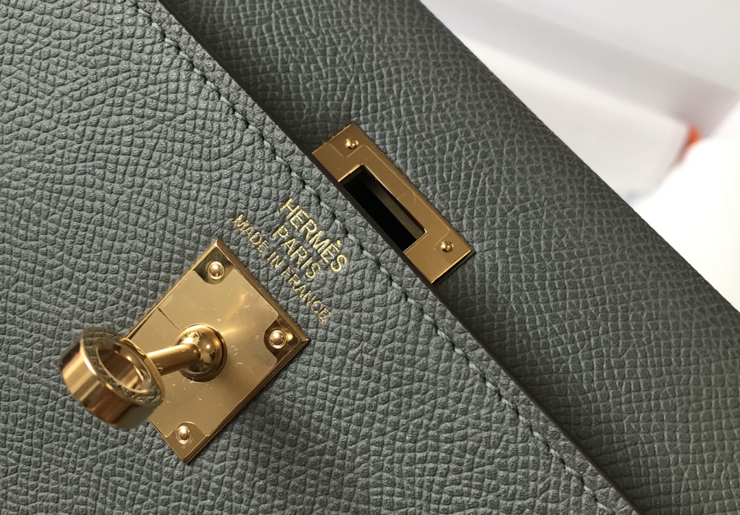 Handbags Hermes   . size:25 cm - vstockx