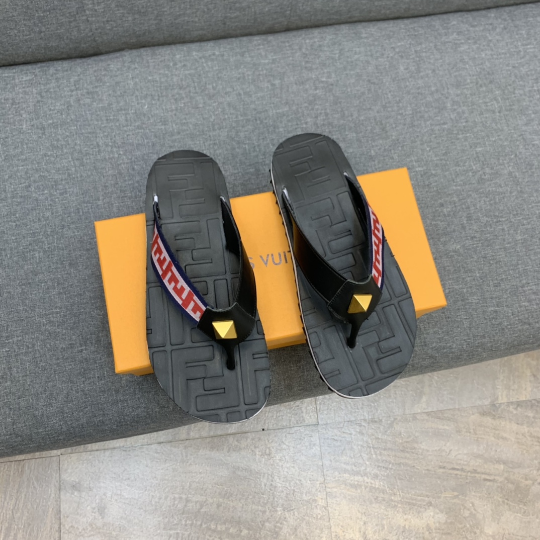 Fendi Slides 26 - vstockx