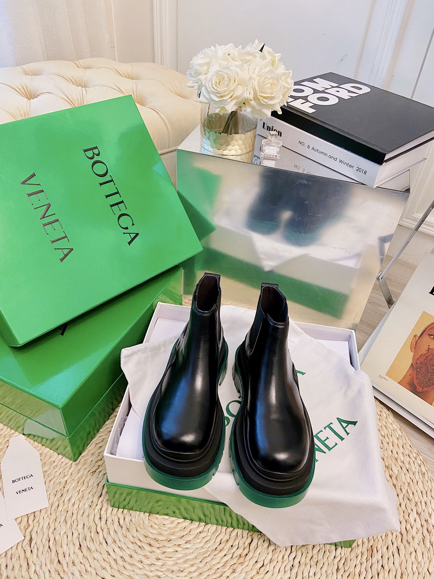 Bottega Veneta Boots 32 - vstockx