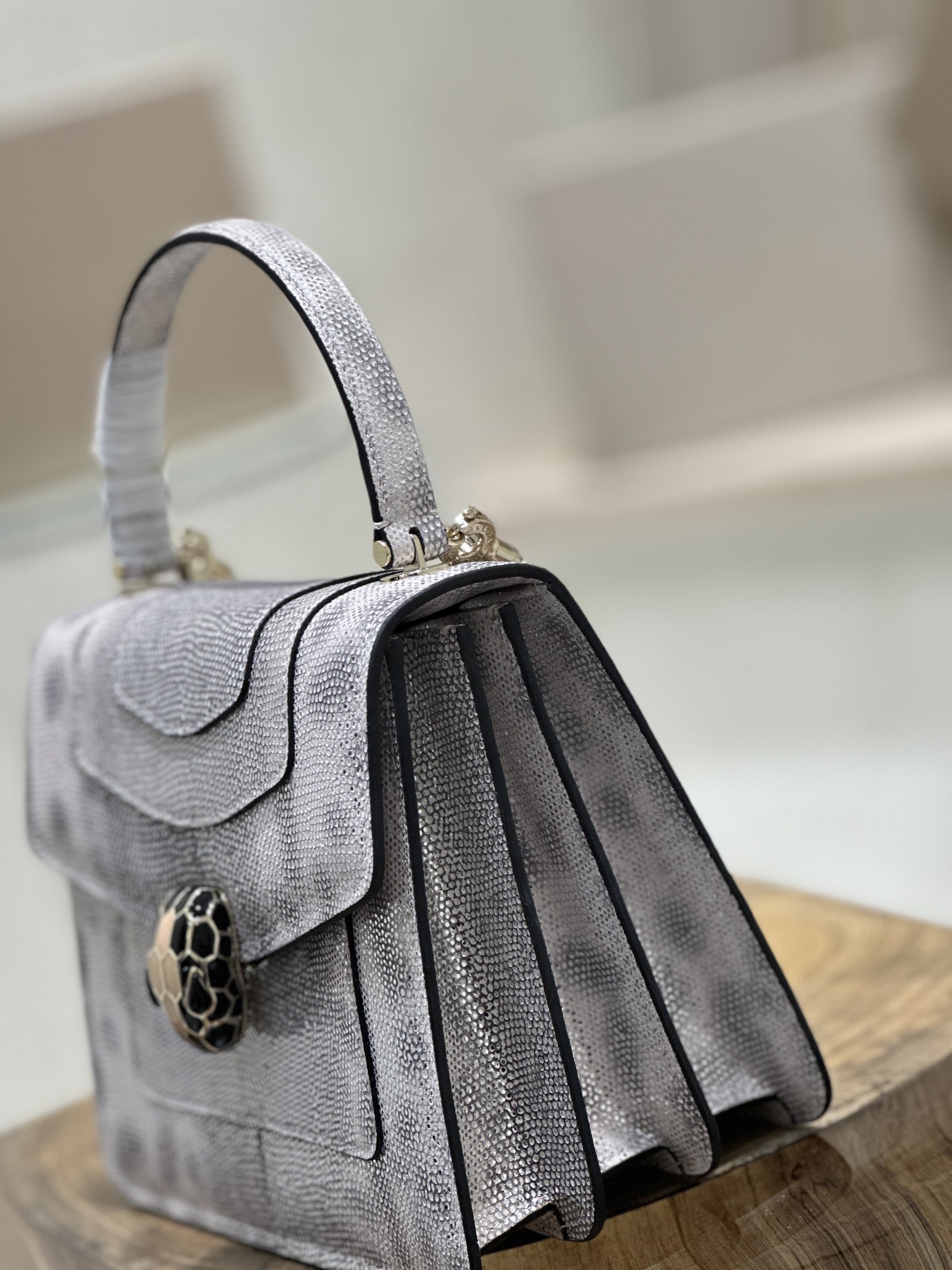 Handbags Bvlgari 38329 size:18 cm - vstockx
