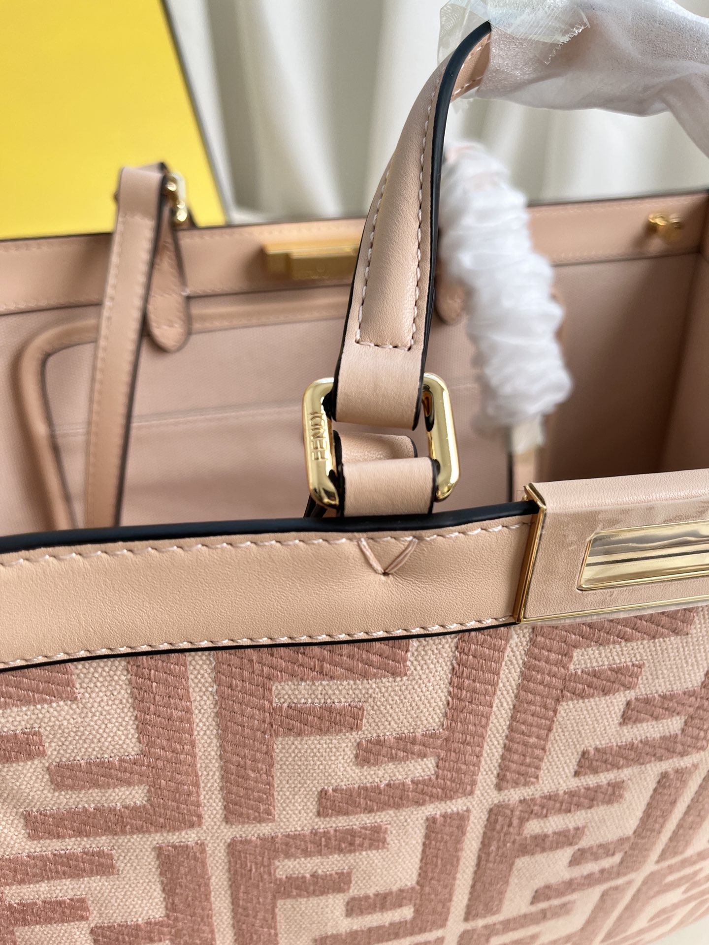 handbags FENDI 1819 size:40*12*29cm - vstockx