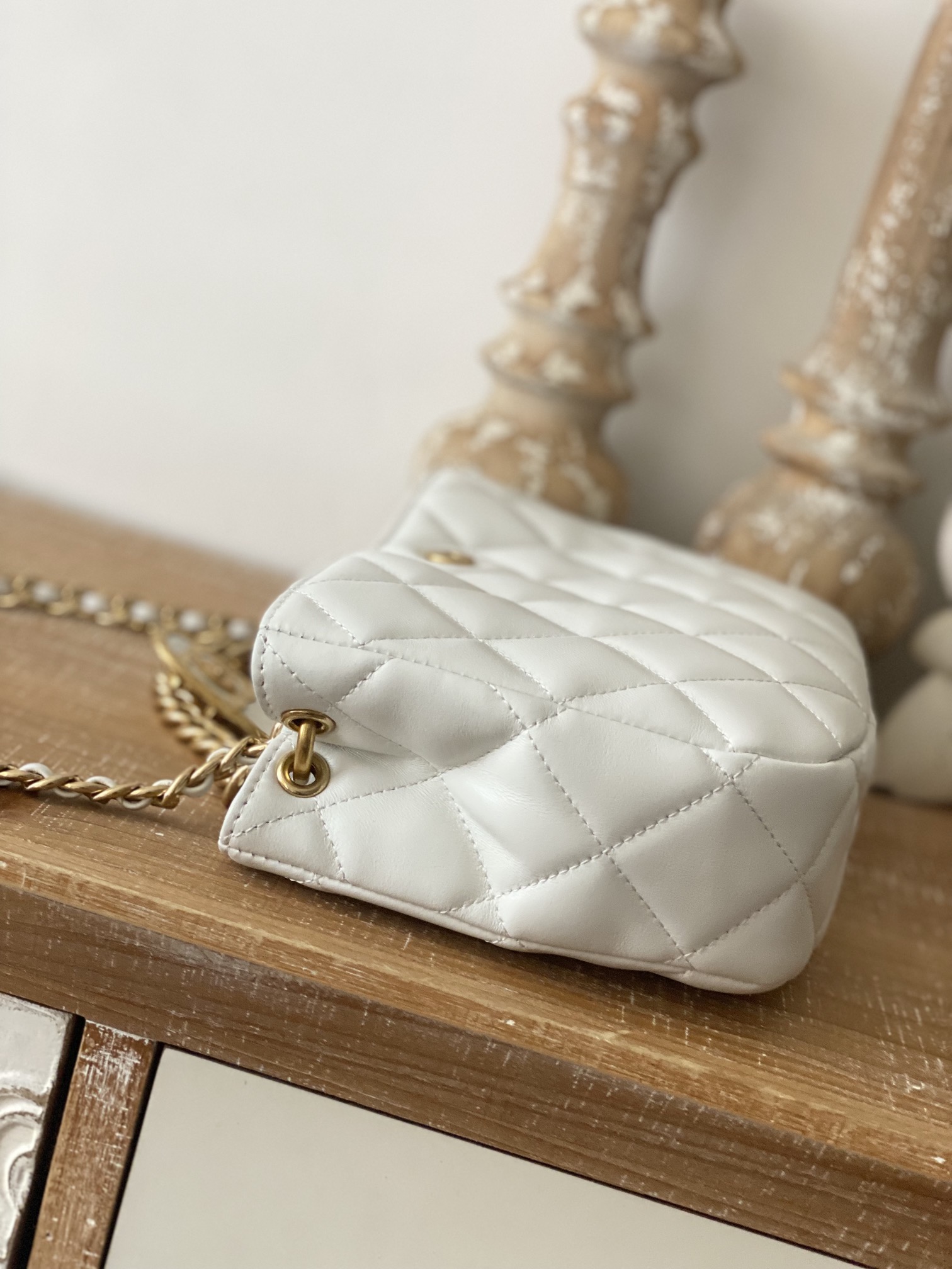 Handbag Chanel 3476 size 17*23*7* cm - vstockx