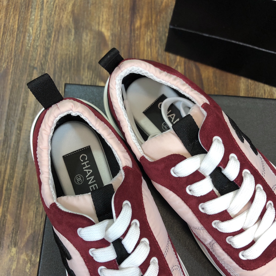 Chanel Fabric & Suede Calfskin Low Top Sneaker 35 - vstockx