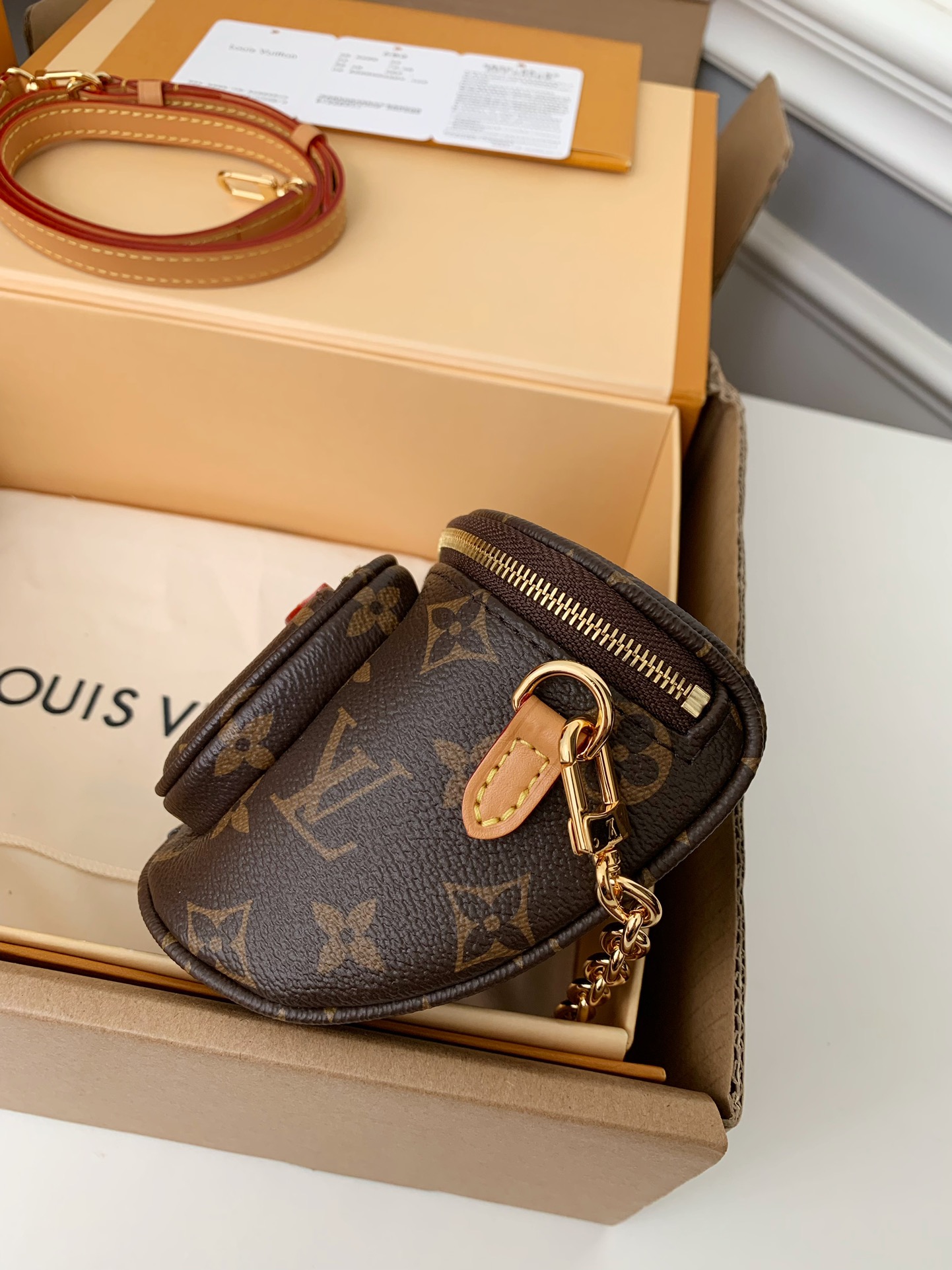 Handbags Louis Vuitton M82335 size:17*12*9.5cm - vstockx