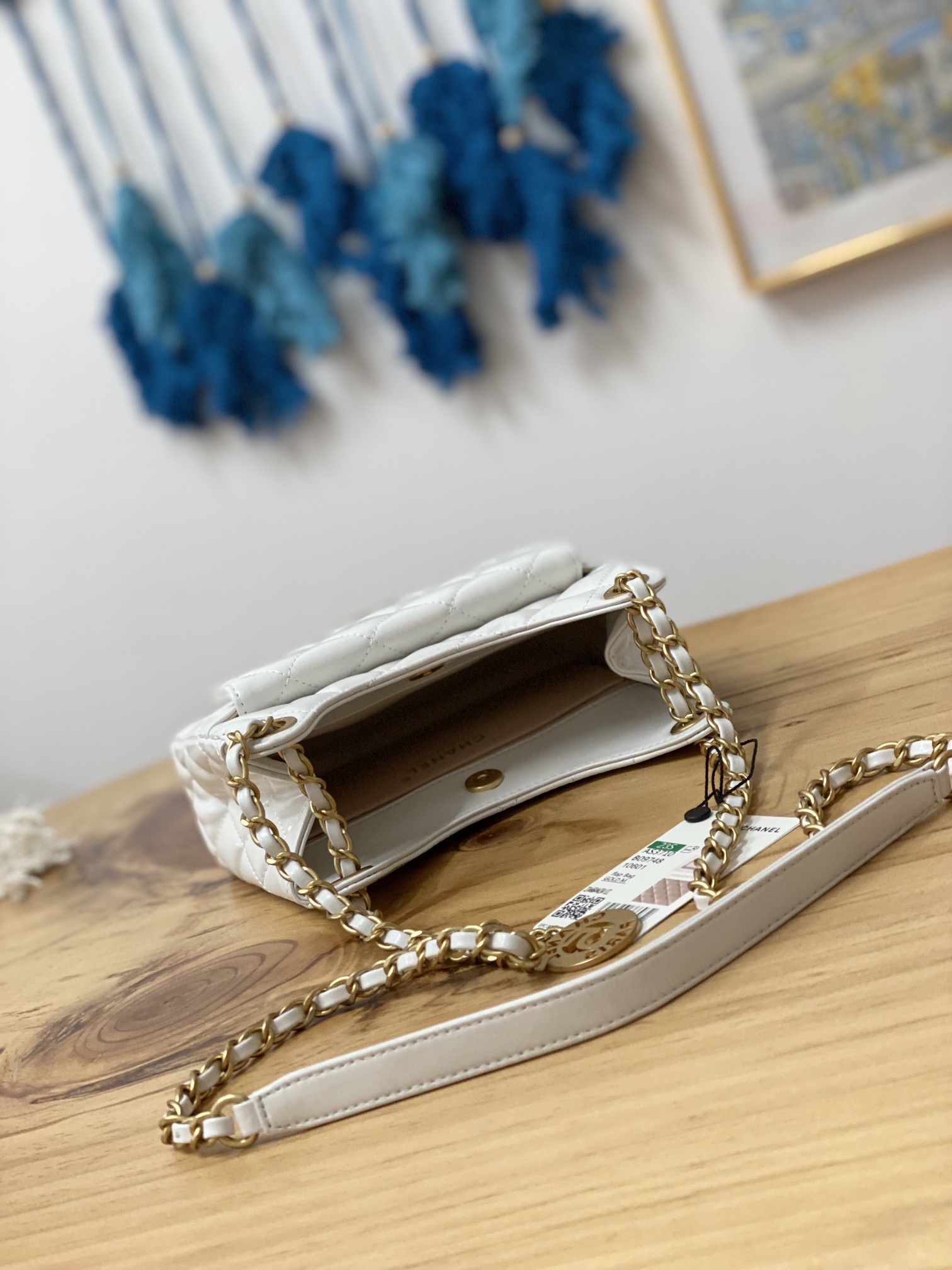 Handbag Chanel AS3710 size 17  19  6 cm - vstockx