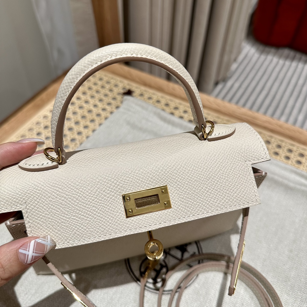 Handbags Hermes mini Kelly size:19cm - vstockx
