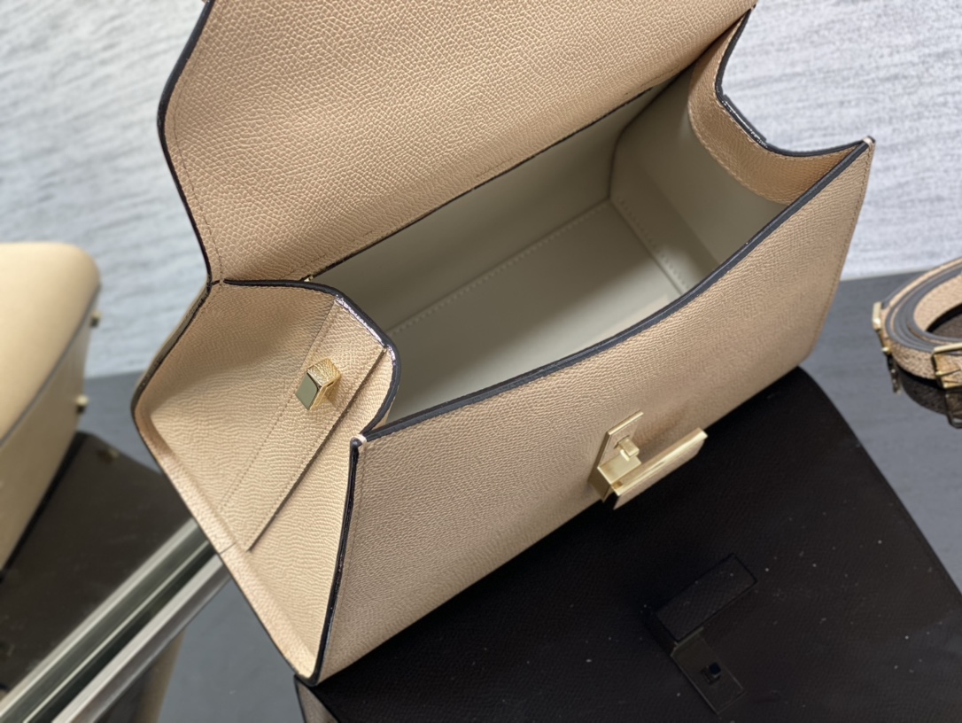 Handbag VALEXTRA size ** - vstockx