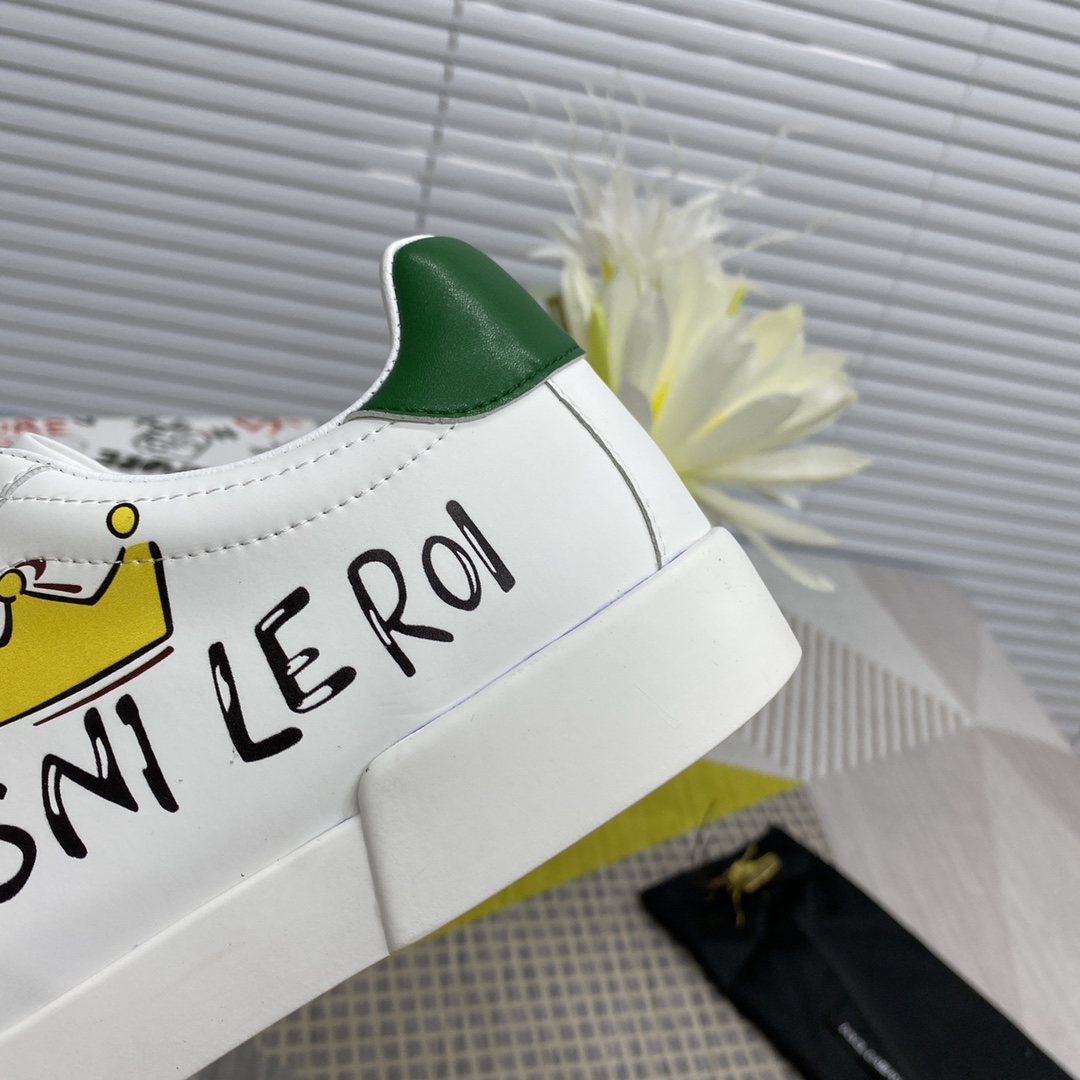 Dolce & Gabbana Low Tops Sneakers 93 - vstockx