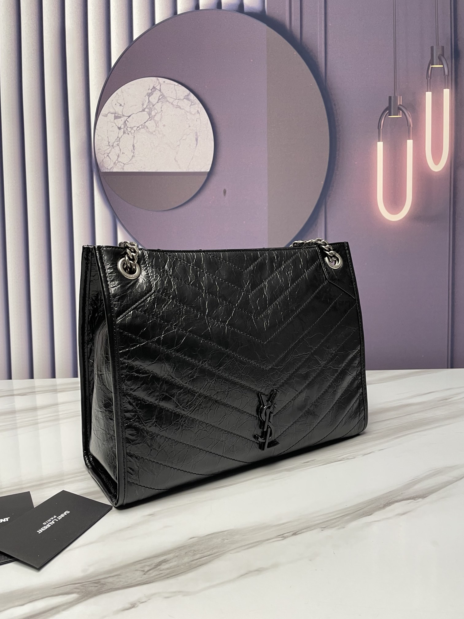 Handbags SAINT LAURENT 577999 size 33x27x11.5 cm - vstockx