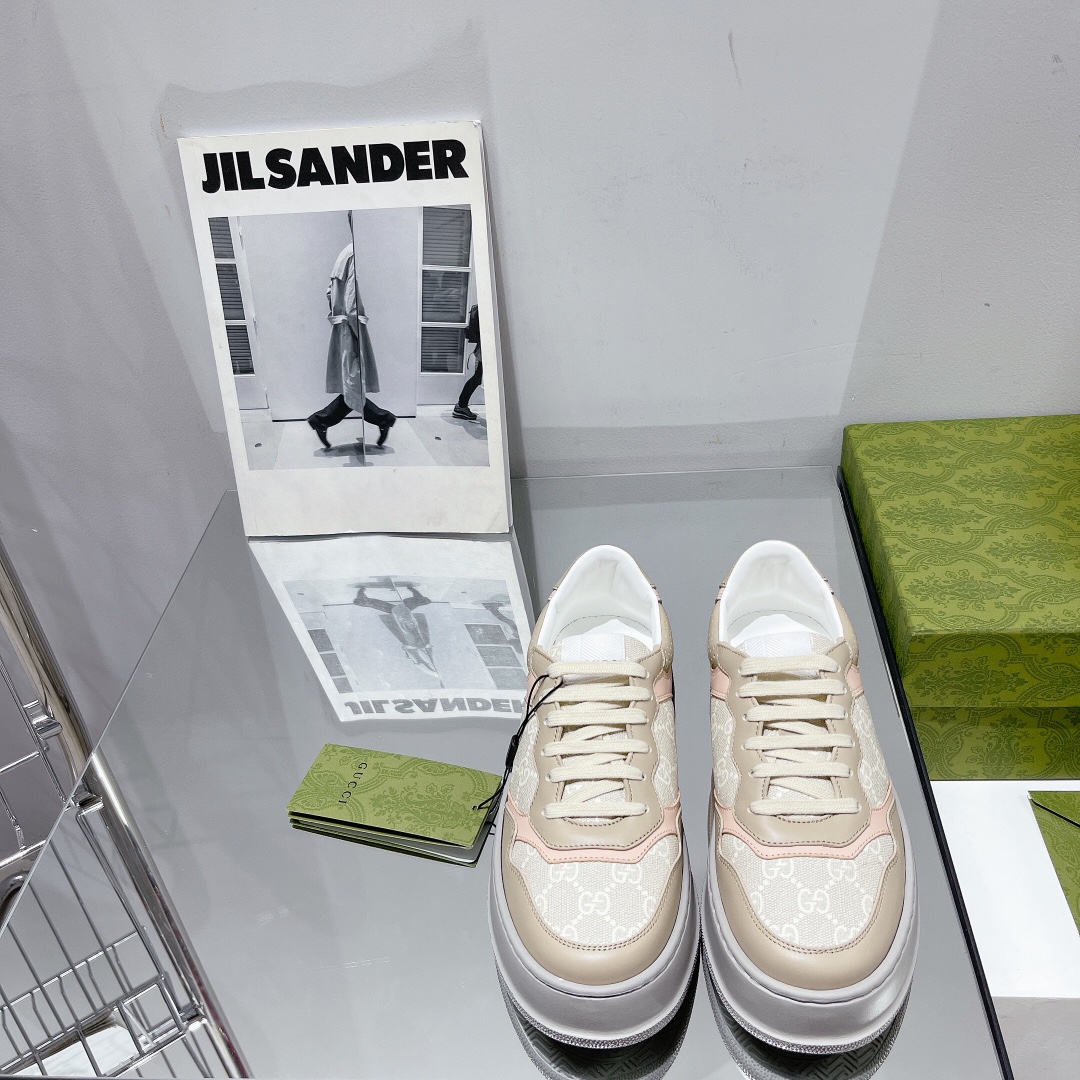 Gucci Women's GG sneaker 2 - vstockx