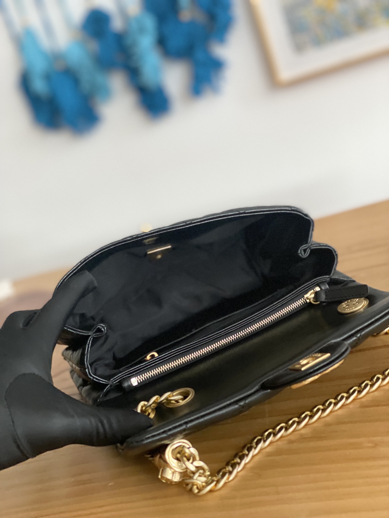 Handbag Chanel AS3393 size 14x22x8 cm - vstockx