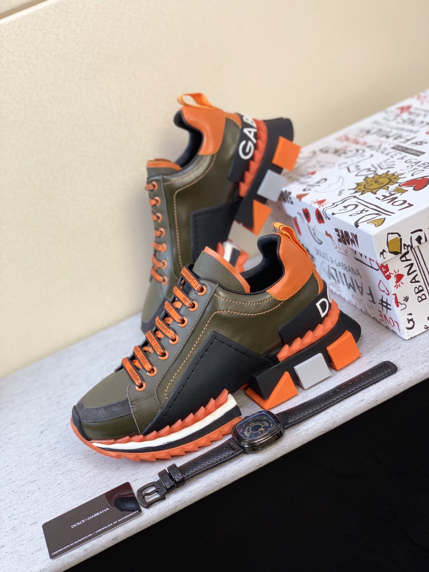 Dolce & Gabbana Low Tops Sneakers 35 - vstockx