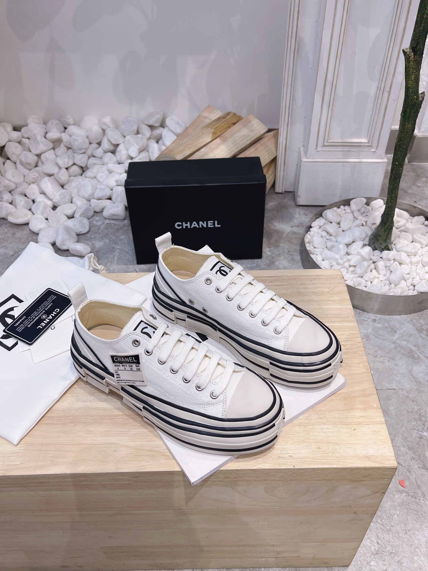 Chanel Peac×by piec Sneaker 4 - vstockx