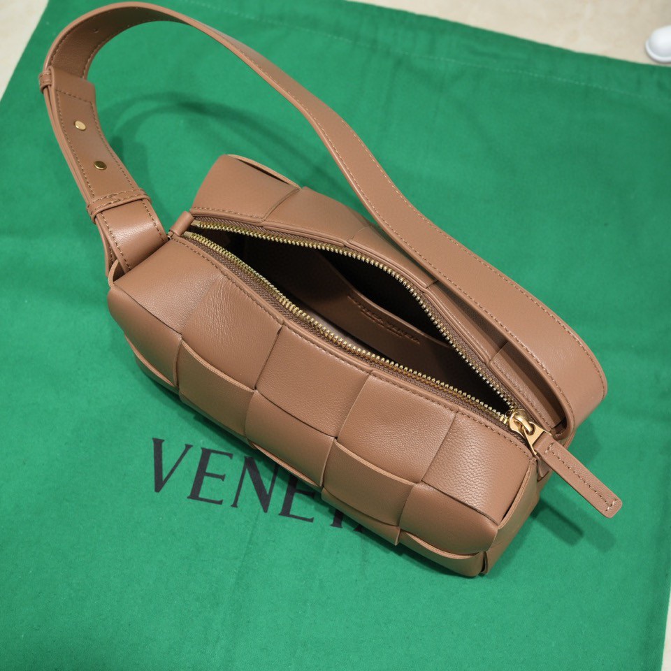handbags Bottega Veneta 9305 size:23.5*10*10cm - vstockx