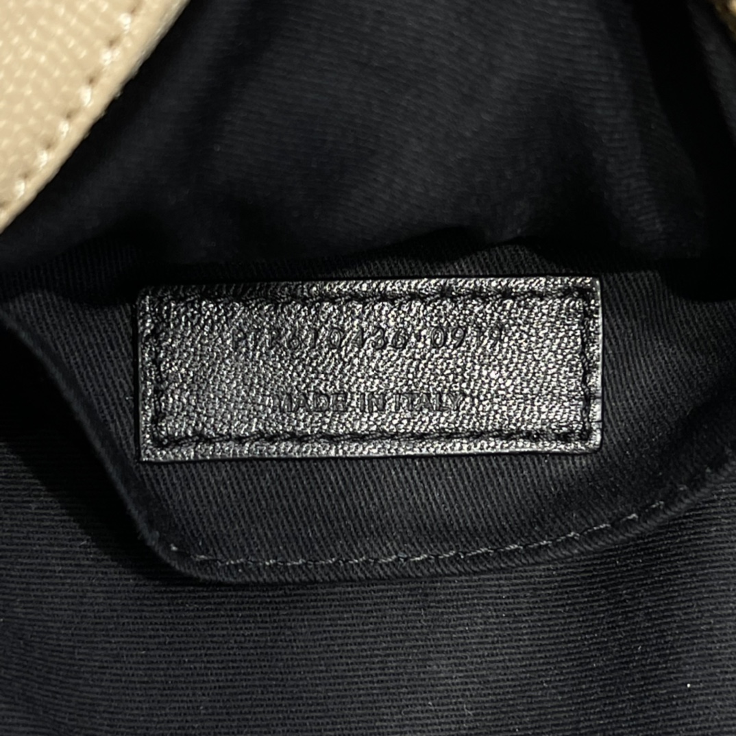 Handbags SAINT LAURENT 610436 size 17x17x5.5 cm - vstockx