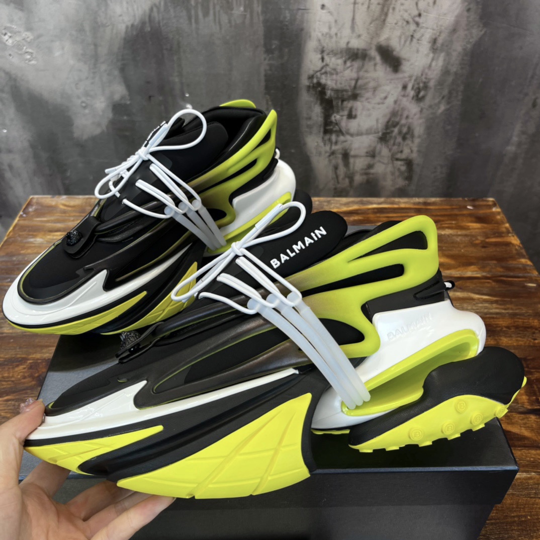 Balmain Unicorn Low-Top Black Yellow - vstockx