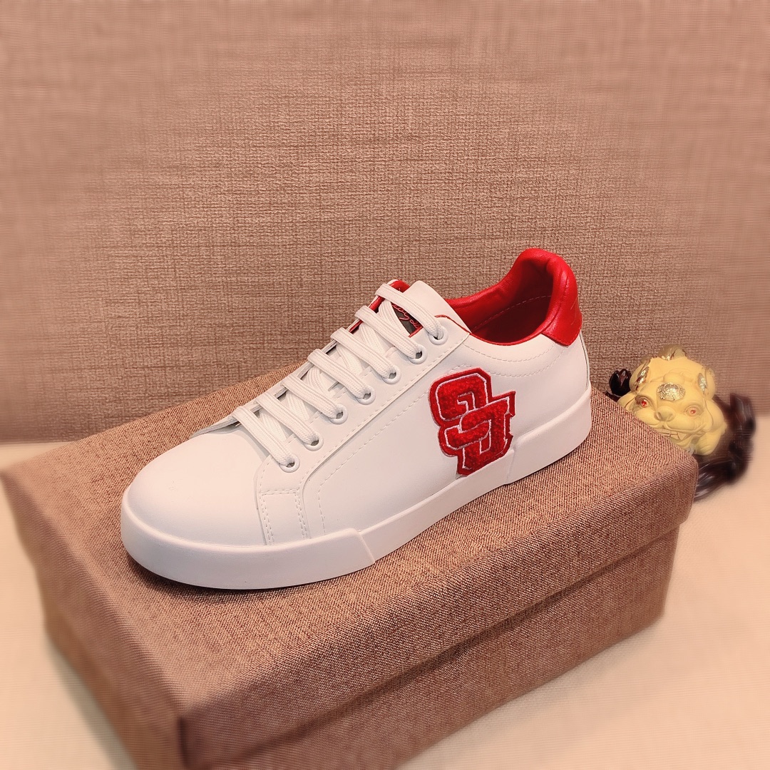 Dolce & Gabbana Low Tops Sneakers 3 - vstockx