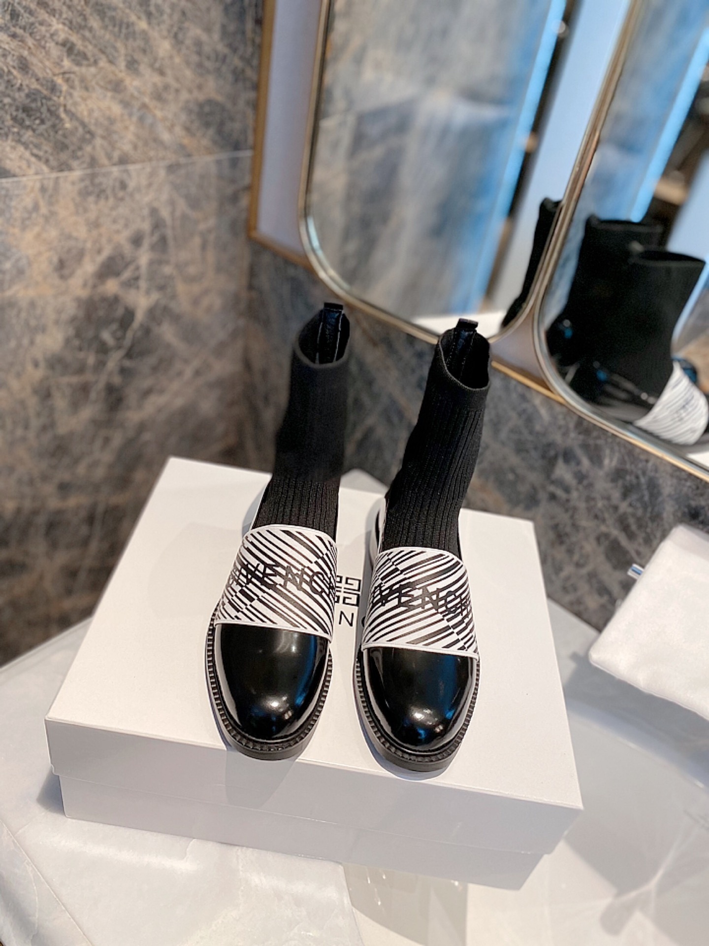 Givenchy Boots 5 - vstockx