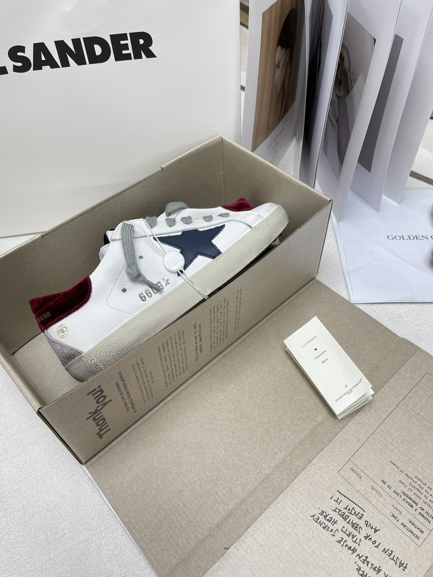 Golden Goose Superstar distressed-finish sneakers 32 - vstockx